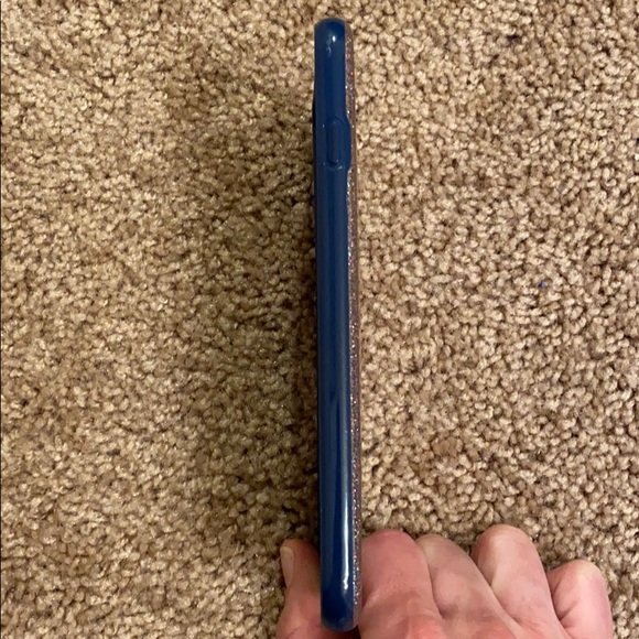 Kate Spade iPhone 7/8 case - Picture 5 of 8